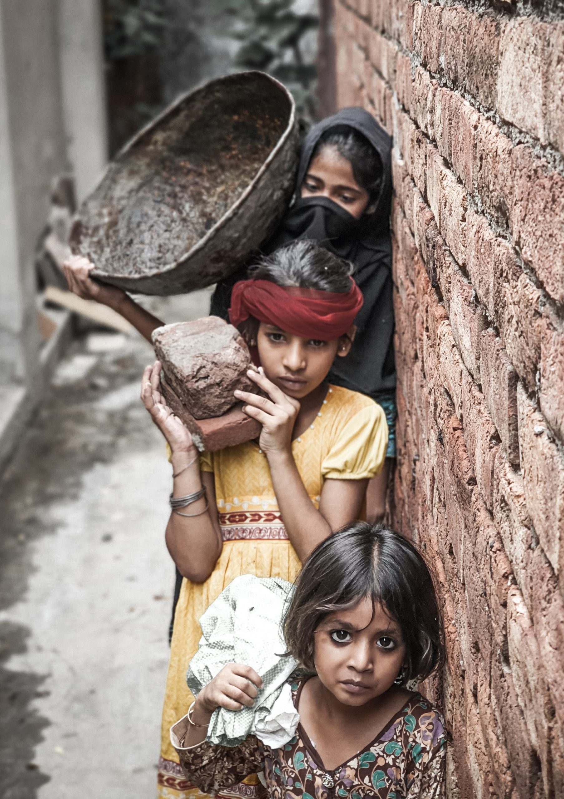 aima-yasir-ln2-6zadWJQ-unsplash portrait